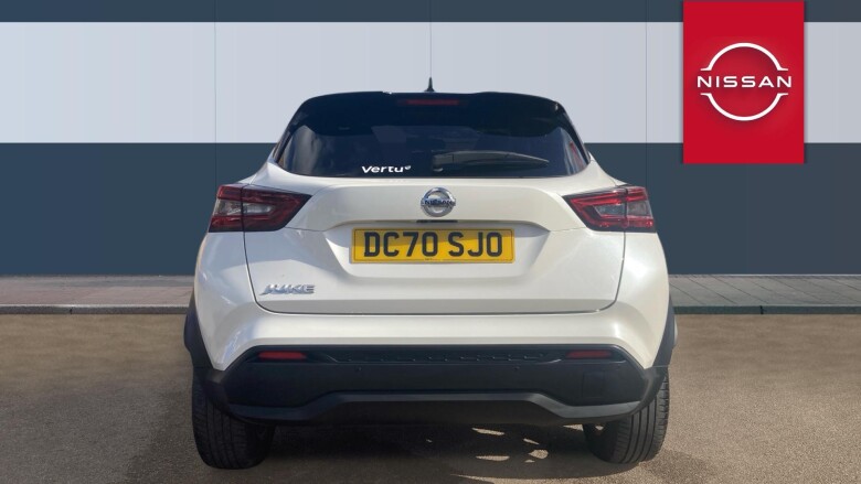 Nissan Juke 1.0 DiG-T N-Connecta 5dr Petrol Hatchback